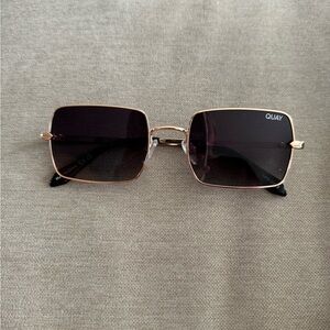 QUAY SUNGLASSES